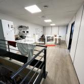 Locaux d'activités A LOUER - CALUIRE ET CUIRE - 1 060 m² Locaux d'activités A LOUER - CALUIRE ET CUIRE - 1 060 m²