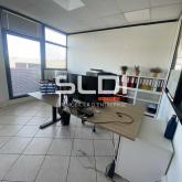 Bureaux A VENDRE OU A LOUER - BRON - 153 m² Bureaux A VENDRE OU A LOUER - BRON - 153 m²