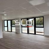 Locaux d'activités A LOUER - SAINT LAURENT DE MURE - 5 687 m² Locaux d'activités A LOUER - SAINT LAURENT DE MURE - 5 687 m²