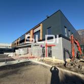 Locaux d'activités A LOUER - FONTANIL CORNILLON - 5 652 m² Locaux d'activités A LOUER - FONTANIL CORNILLON - 5 652 m²