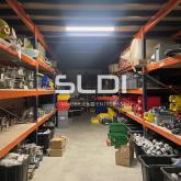 Locaux d'activités A VENDRE - RILLIEUX LA PAPE - 850 m² Locaux d'activités A VENDRE - RILLIEUX LA PAPE - 850 m²