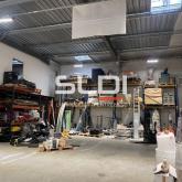 Locaux d'activités A VENDRE - RILLIEUX LA PAPE - 850 m² Locaux d'activités A VENDRE - RILLIEUX LA PAPE - 850 m²