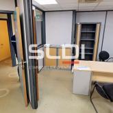 Locaux d'activités A LOUER - VENISSIEUX - 1 275 m² Locaux d'activités A LOUER - VENISSIEUX - 1 275 m²