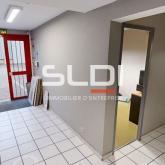 Locaux d'activités A LOUER - VENISSIEUX - 1 275 m² Locaux d'activités A LOUER - VENISSIEUX - 1 275 m²