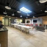 Bureaux A LOUER - CALUIRE ET CUIRE - 899 m² Bureaux A LOUER - CALUIRE ET CUIRE - 899 m²