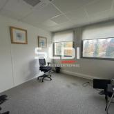 Bureaux A LOUER - DARDILLY - 345 m² Bureaux A LOUER - DARDILLY - 345 m²
