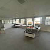 Bureaux A LOUER - DARDILLY - 345 m² Bureaux A LOUER - DARDILLY - 345 m²