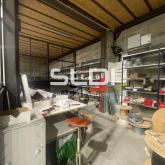 Locaux d'activités A VENDRE OU A LOUER - TREVOUX - 140 m²