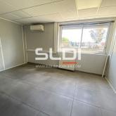 Locaux d'activités A LOUER - CHASSIEU - 1 112 m² Locaux d'activités A LOUER - CHASSIEU - 1 112 m²
