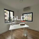 Bureaux A LOUER - CHAMPAGNE AU MONT D'OR - 94 m² Bureaux A LOUER - CHAMPAGNE AU MONT D'OR - 94 m²