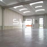 Locaux d'activités A LOUER - MEYZIEU - 2 245 m² Locaux d'activités A LOUER - MEYZIEU - 2 245 m²