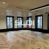 Bureaux A LOUER - LYON - 169 m² Bureaux A LOUER - LYON - 169 m²