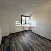 Bureaux A LOUER - HEYRIEUX - 77 m² Bureaux A LOUER - HEYRIEUX - 77 m²