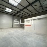 Locaux d'activités A LOUER - SAINT QUENTIN FALLAVIER - 176 m² Locaux d'activités A LOUER - SAINT QUENTIN FALLAVIER - 176 m²