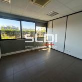 Locaux d'activités A LOUER - DARDILLY - 1 854 m² Locaux d'activités A LOUER - DARDILLY - 1 854 m²