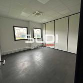 Locaux d'activités A LOUER - SAINT PRIEST - 340 m²