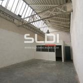 Locaux d'activités A LOUER - VENISSIEUX - 794 m² Locaux d'activités A LOUER - VENISSIEUX - 794 m²