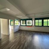 Bureaux A LOUER - LA TOUR DE SALVAGNY - 280 m² Bureaux A LOUER - LA TOUR DE SALVAGNY - 280 m²