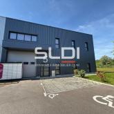 Locaux d'activités A LOUER - BOURGOIN JALLIEU - 288 m² Locaux d'activités A LOUER - BOURGOIN JALLIEU - 288 m²