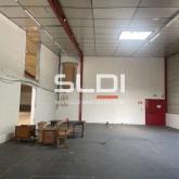 Locaux d'activités A VENDRE OU A LOUER - RILLIEUX LA PAPE - 3 200 m² Locaux d'activités A VENDRE OU A LOUER - RILLIEUX LA PAPE - 3 200 m²