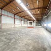 Locaux d'activités A LOUER - BELIGNEUX - 1 910 m² Locaux d'activités A LOUER - BELIGNEUX - 1 910 m²