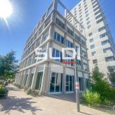 Commerces A VENDRE - LYON - 162 m² Commerces A VENDRE - LYON - 162 m²