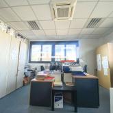 Locaux d'activités A VENDRE OU A LOUER - LIMONEST - 650 m² Locaux d'activités A VENDRE OU A LOUER - LIMONEST - 650 m²