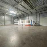Locaux d'activités A LOUER - VOURLES - 870 m²
