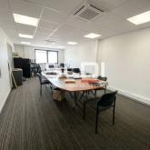 Locaux d'activités A LOUER - VAULX EN VELIN - 1 115 m²