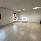 Locaux d'activités A LOUER - CHASSIEU - 328 m²