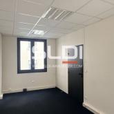 Bureaux A LOUER - LYON - 65 m² Bureaux A LOUER - LYON - 65 m²