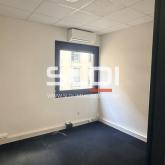 Bureaux A LOUER - LYON - 65 m² Bureaux A LOUER - LYON - 65 m²