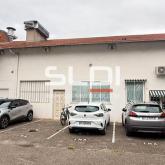 Locaux d'activités A LOUER - LYON - 335 m²