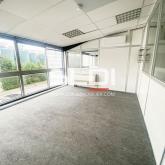 Locaux d'activités A LOUER - SAINT FONS - 930 m² Locaux d'activités A LOUER - SAINT FONS - 930 m²