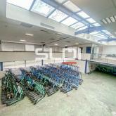 Locaux d'activités A LOUER - SAINT FONS - 930 m² Locaux d'activités A LOUER - SAINT FONS - 930 m²