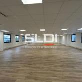 Bureaux A LOUER - LIMONEST - 2 078 m² Bureaux A LOUER - LIMONEST - 2 078 m²