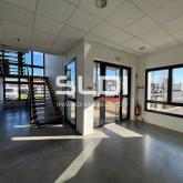 Locaux d'activités A LOUER - VAULX EN VELIN - 2 909 m² Locaux d'activités A LOUER - VAULX EN VELIN - 2 909 m²