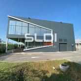 Commerces A LOUER - VENISSIEUX - 3 757 m² Commerces A LOUER - VENISSIEUX - 3 757 m²