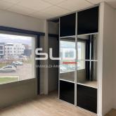 Locaux d'activités A LOUER - GENAS - 239 m² Locaux d'activités A LOUER - GENAS - 239 m²