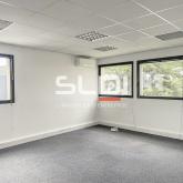 Bureaux A LOUER - RILLIEUX LA PAPE - 576 m² Bureaux A LOUER - RILLIEUX LA PAPE - 576 m²