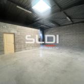 Locaux d'activités A LOUER - CHASSIEU - 297 m² Locaux d'activités A LOUER - CHASSIEU - 297 m²