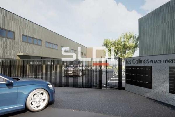 Locaux d'activités A VENDRE OU A LOUER - CLERIEUX - 2 032 m²