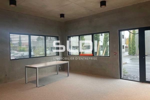 Bureaux A LOUER - RILLIEUX LA PAPE - 56,49 m²