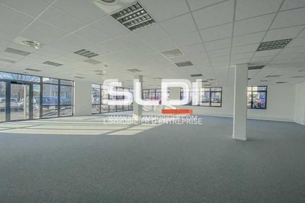 Commerces A LOUER - VILLEFRANCHE SUR SAONE - 457 m²