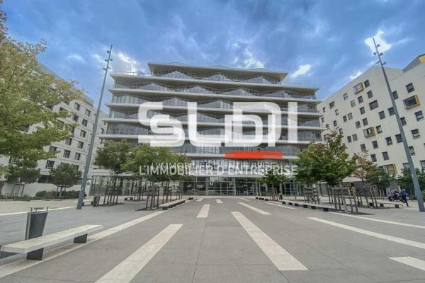 Bureaux A VENDRE OU A LOUER - VENISSIEUX - 395 m²