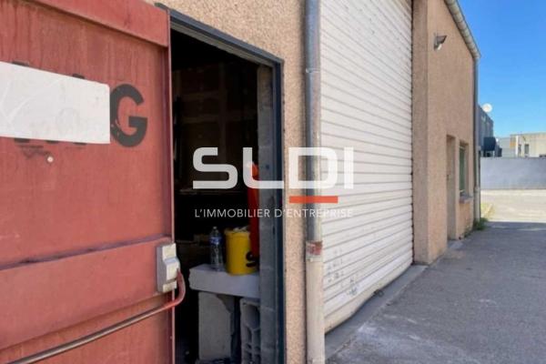 Locaux d'activités A LOUER - MEYZIEU - 310 m²