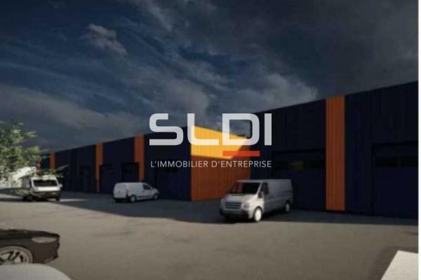 Locaux d'activités A VENDRE - CHARVIEU CHAVAGNEUX - 506 m²