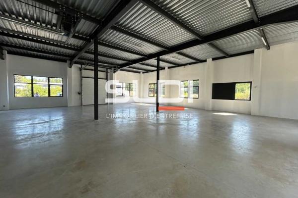 Locaux d'activités A LOUER - DARDILLY - 686 m²
