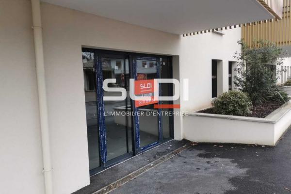 Bureaux A LOUER - PONT DE CHERUY - 130 m²
