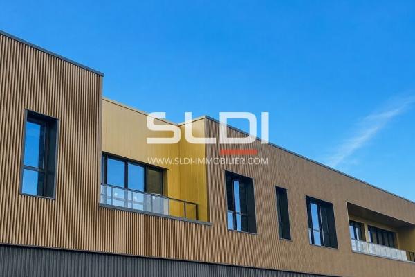 Locaux d'activités A VENDRE OU A LOUER - LA BOISSE - 1 310 m²